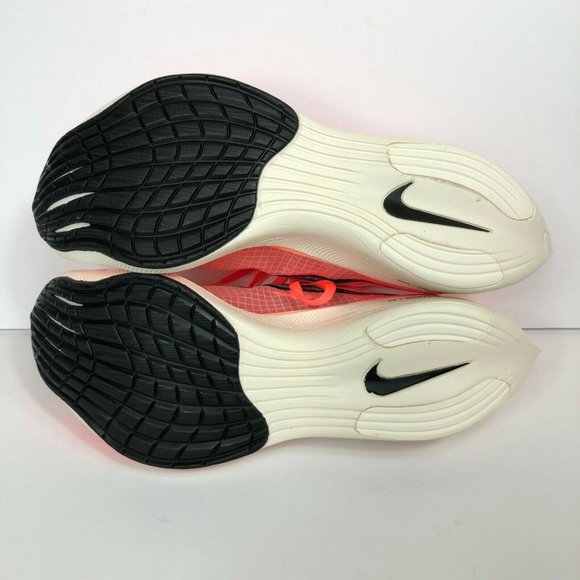 Nike ZoomX VaporFly Next% Athletic Running Shoes - Picture 7 of 8